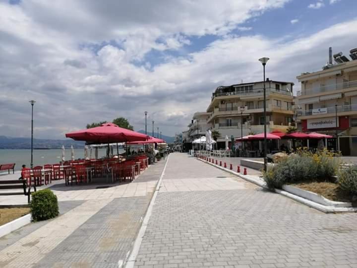 Ferienwohnung By The Sea Peraía Exterior foto