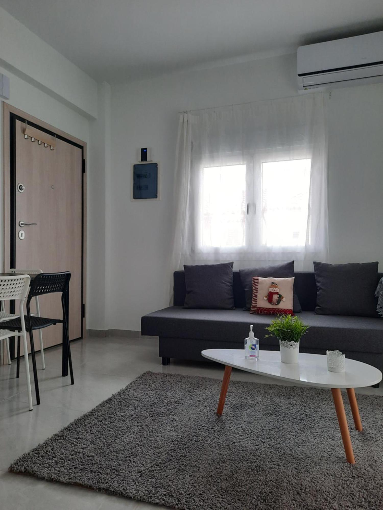 Ferienwohnung By The Sea Peraía Zimmer foto
