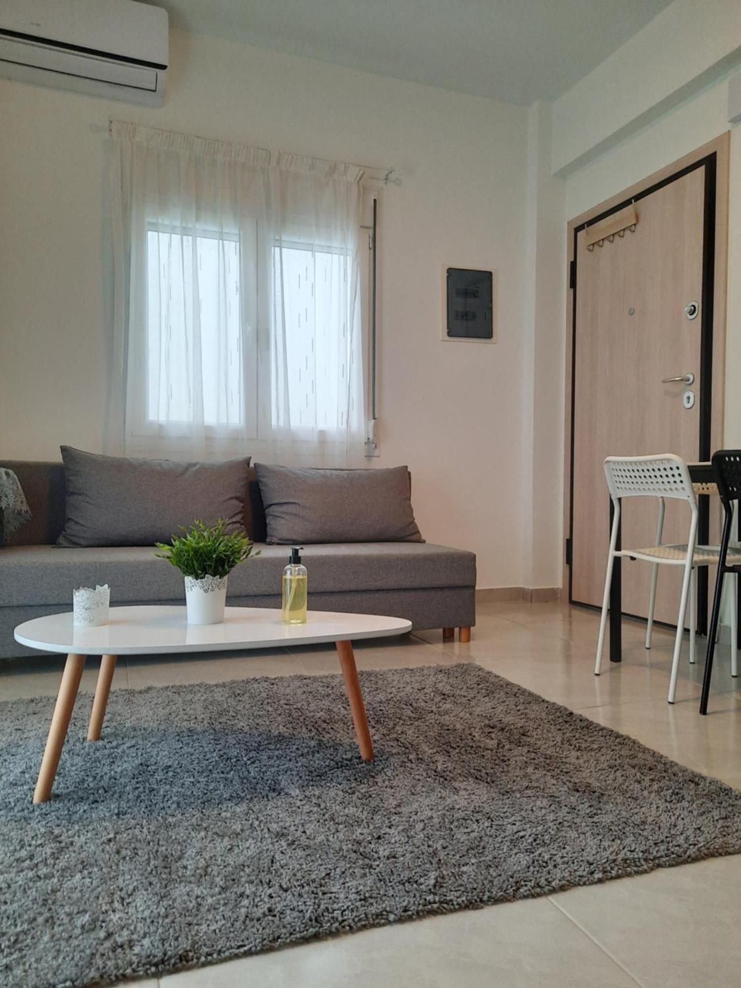 Ferienwohnung By The Sea Peraía Zimmer foto